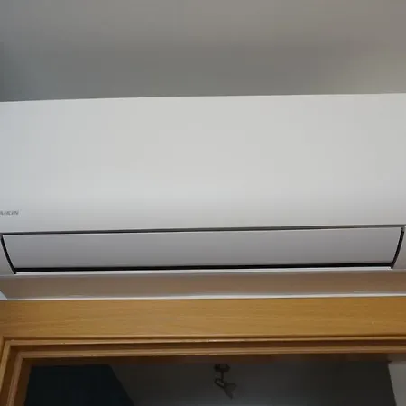 Encantador Familiar 4 Px Con Terraza, Parking Y Wi-fi En Apartamento Llançà